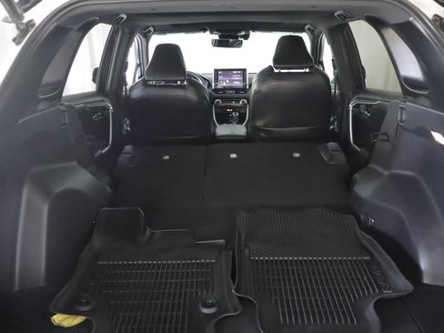 Used 2022 Toyota RAV4 XSE w/ XSE Grade Weather Package AWD/4WD image 22
