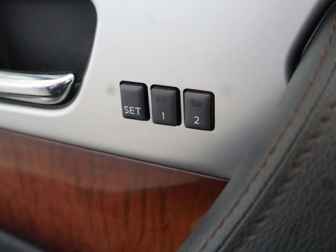 Used 2012 INFINITI FX35 AWD w/ Premium Pkg image 29