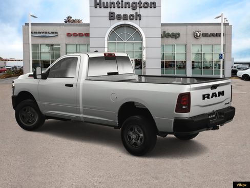 New 2025 RAM 2500 Tradesman AWD/4WD image 4