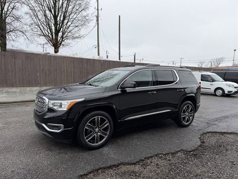 Used 2018 GMC Acadia Denali w/ Technology Package image 6