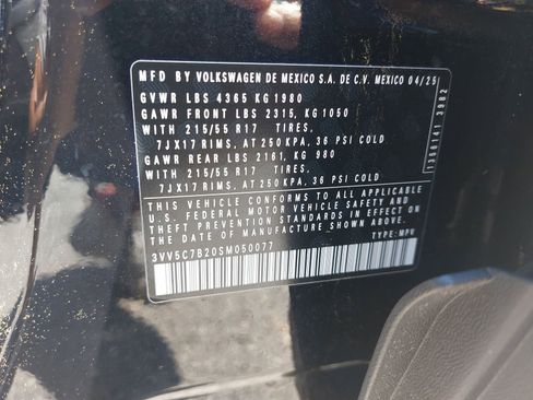 Used 2025 Volkswagen Taos S image 38