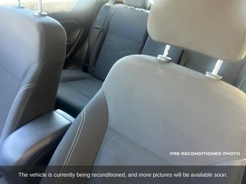 Used 2015 Ford Fiesta SE FWD image 14