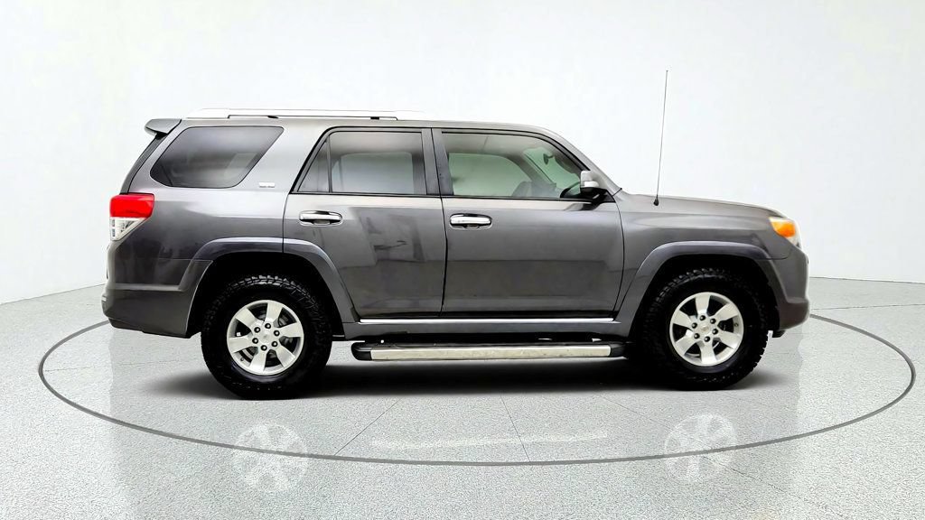 Used 2013 Toyota 4Runner SR5 w/ Convenience Pkg RWD image 4