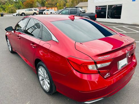 Used 2019 Honda Accord LX image 4