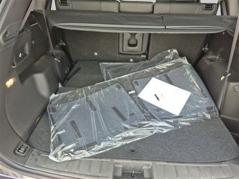 New 2025 Mitsubishi Outlander SE image 50