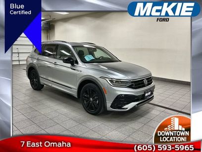 Used 2022 Volkswagen Tiguan SE R-Line