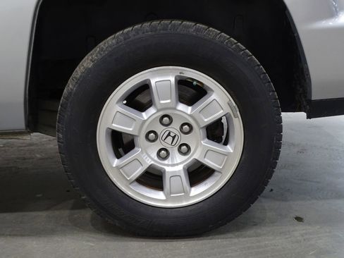 Used 2011 Honda Ridgeline RTS image 32