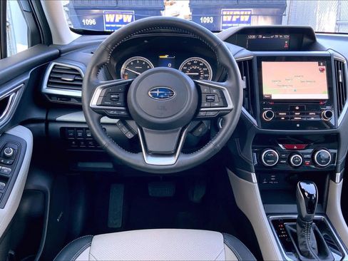 Used 2019 Subaru Forester Limited image 6