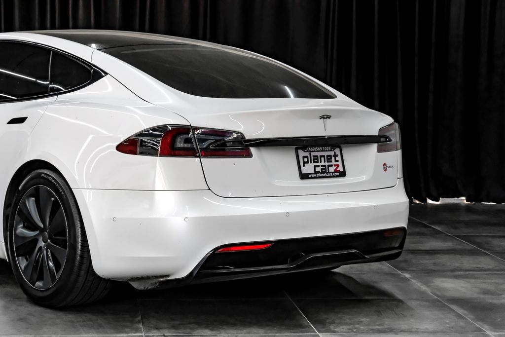 Used 2022 Tesla Model S AWD/4WD image 16