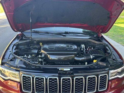 Used 2017 Jeep Grand Cherokee Limited w/ Luxury Group II image 61