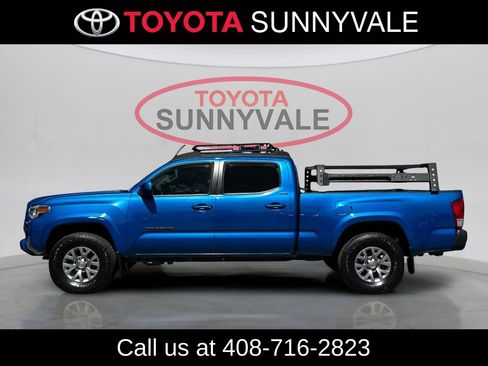 Used 2017 Toyota Tacoma SR5 w/ Tow Package AWD/4WD image 7