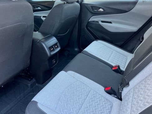 Used 2022 Chevrolet Equinox LS w/ LPO, Floor Liner Package AWD/4WD image 12