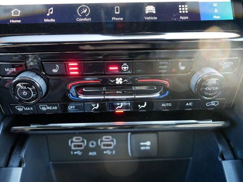 New 2025 Jeep Grand Cherokee Limited image 45