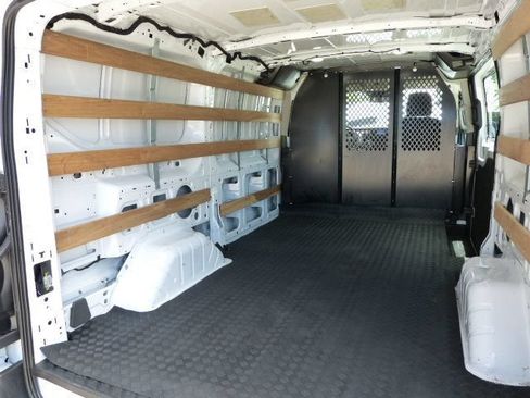 Used 2024 Ford Transit 250 Low Roof w/ Exterior Upgrade Package RWD image 17
