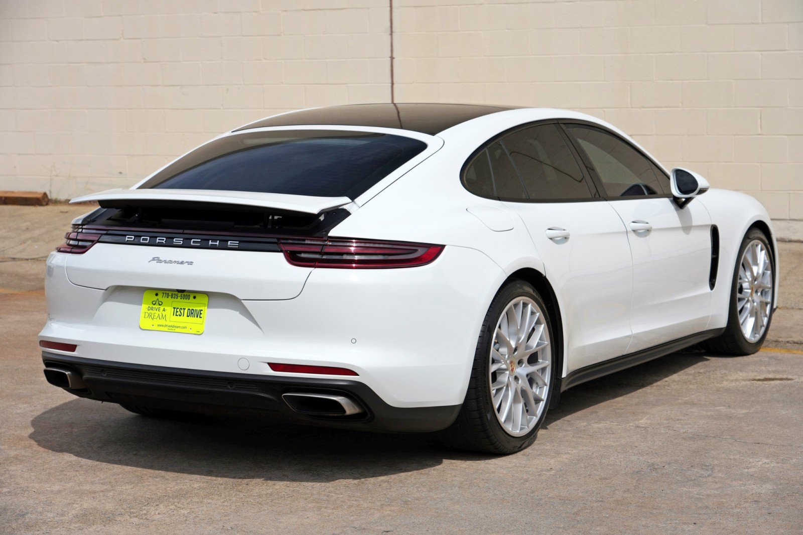 Used 2018 Porsche Panamera image 56