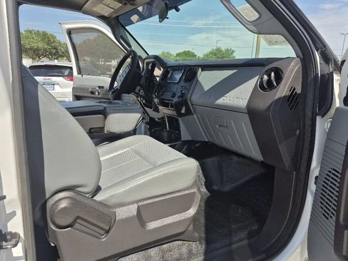 Used 2015 Ford F250 XL w/ XL Appearance Package RWD image 19