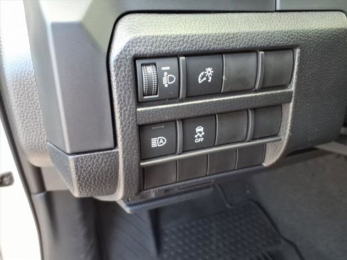 Used 2025 Toyota Tacoma SR w/ Towing Package image 7