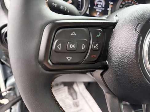 Used 2024 Jeep Wrangler Unlimited Sport AWD/4WD image 19