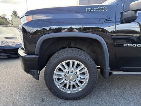 Used 2021 Chevrolet Silverado 2500 High Country w/ Z71 Off-Road Package AWD/4WD image 14