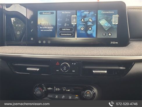 New 2026 Nissan Kicks SV image 18