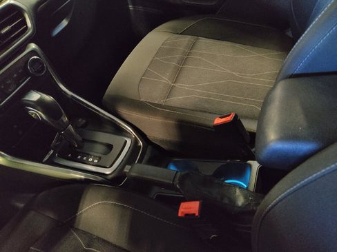 Used 2018 Ford EcoSport SE w/ SE Convenience Package FWD image 26