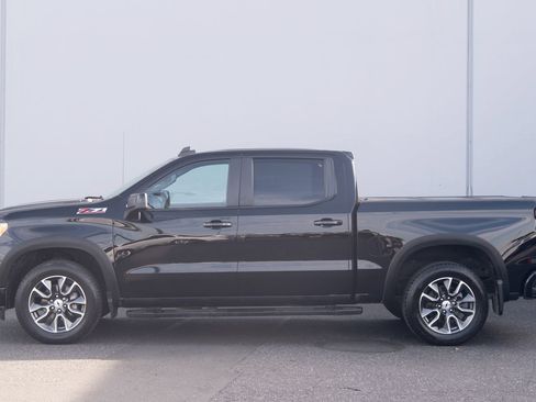 Used 2024 Chevrolet Silverado 1500 RST w/ Z71 Off-Road Package AWD/4WD image 24