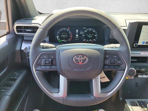 Used 2025 Toyota 4Runner TRD Off-Road AWD/4WD image 20