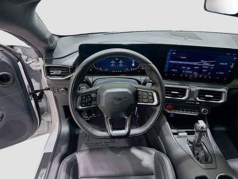 Used 2024 Ford Mustang GT Premium RWD image 23