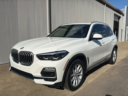 Used 2019 BMW X5 xDrive40i w/ Convenience Package AWD/4WD image 6