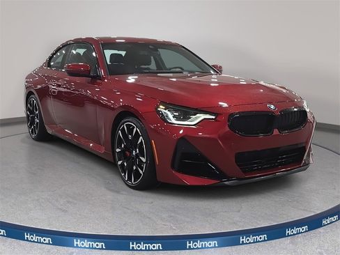 Certified 2025 BMW 230i Coupe w/ M Sport Package image 4