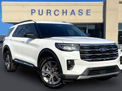 Used 2025 Ford Explorer Active w/ Active Comfort Package
