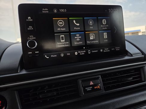 Used 2024 Honda Pilot EX-L image 8