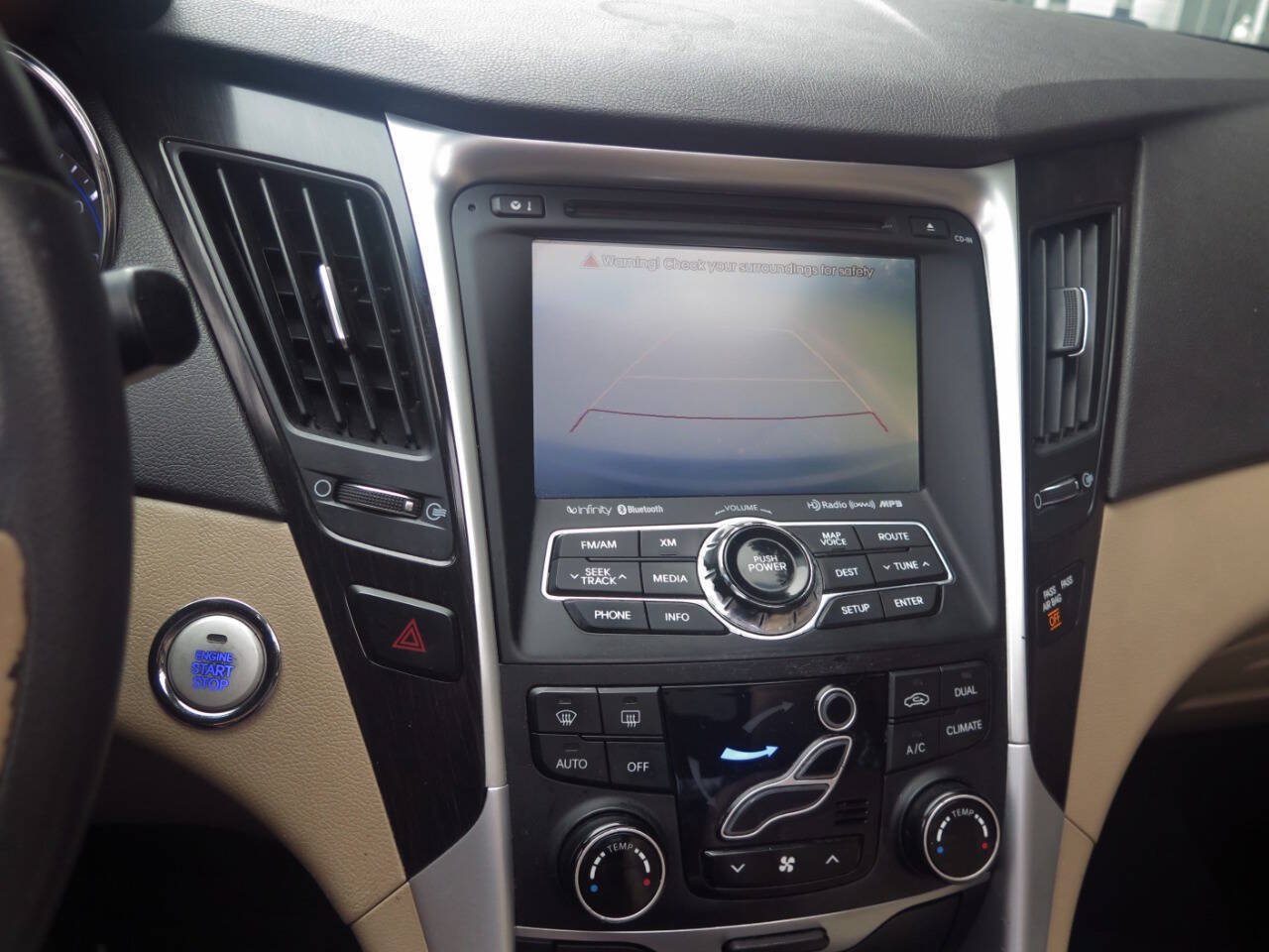 Used 2013 Hyundai Sonata Limited w/ Premium Pkg FWD image 15