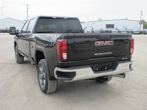 New 2026 GMC Sierra 2500 SLE w/ SLE Value Package; image 9