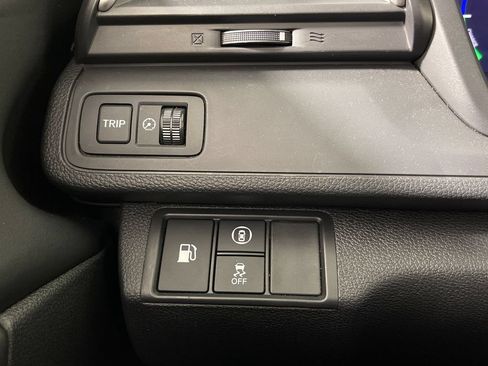 Used 2020 Honda Insight Touring image 30