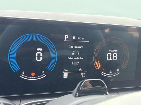 New 2026 Hyundai Santa Fe SEL FWD image 13