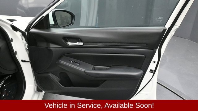 Used 2021 Nissan Altima 2.5 S FWD image 10