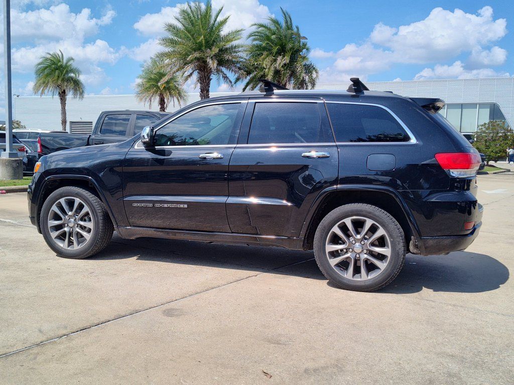 Used 2017 Jeep Grand Cherokee Overland RWD image 5