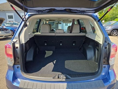 Used 2017 Subaru Forester 2.5i Limited AWD/4WD image 7