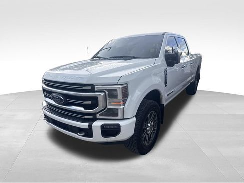 Used 2022 Ford F350 Platinum AWD/4WD image 2