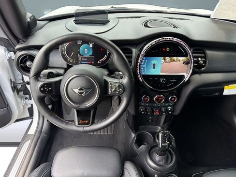 Used 2024 MINI Cooper S w/ Seaside Edition FWD image 28