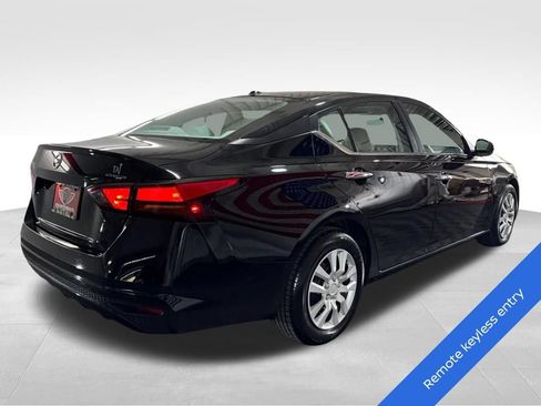 Used 2020 Nissan Altima 2.5 S FWD image 5