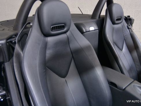 Used 2009 Mercedes-Benz SLK 350 image 18