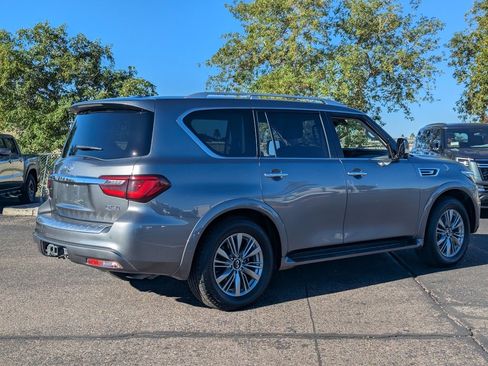 Used 2021 INFINITI QX80 Luxe image 8
