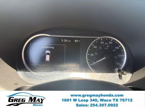 Used 2018 Nissan Kicks SV FWD image 14