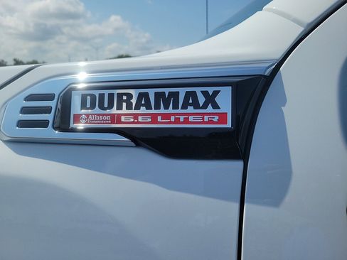 New 2025 GMC Sierra 2500 Pro w/ Convenience Package image 10