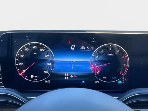 New 2026 Mercedes-Benz GLS 450 450 4MATIC SUV image 31