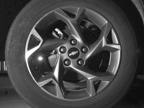 Used 2025 Chevrolet Trax LT w/ LT Convenience Package FWD image 15