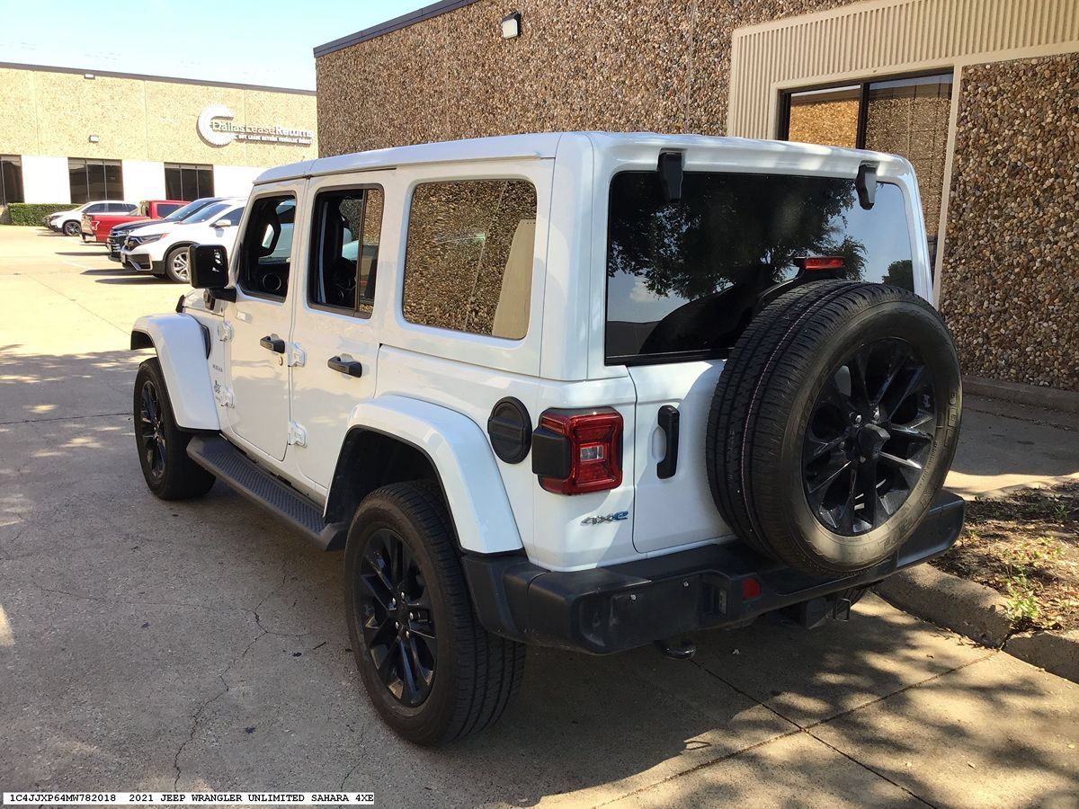 Used 2021 Jeep Wrangler Unlimited Sahara w/ Cold Weather Group AWD/4WD image 6