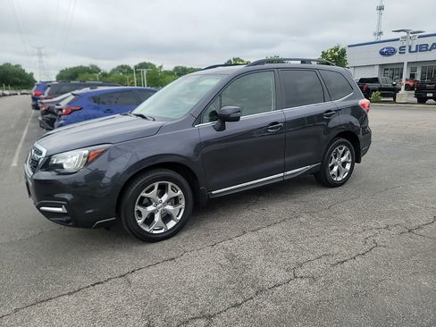 Used 2018 Subaru Forester 2.5i Touring w/ Popular Package #3B AWD/4WD image 1